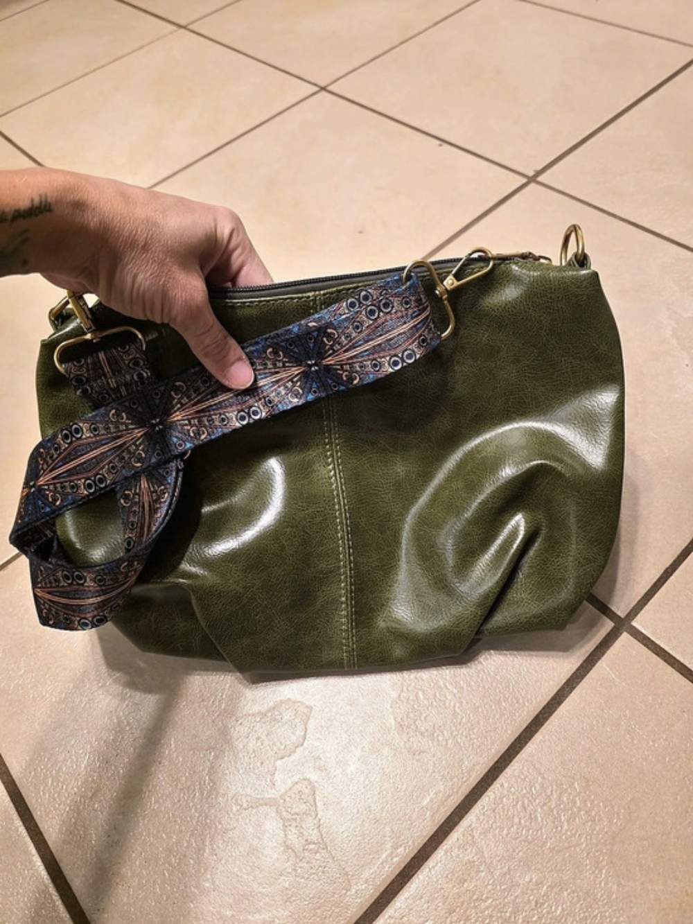 Sarah & Stone Green Shoulder Bag with Patterned Strap